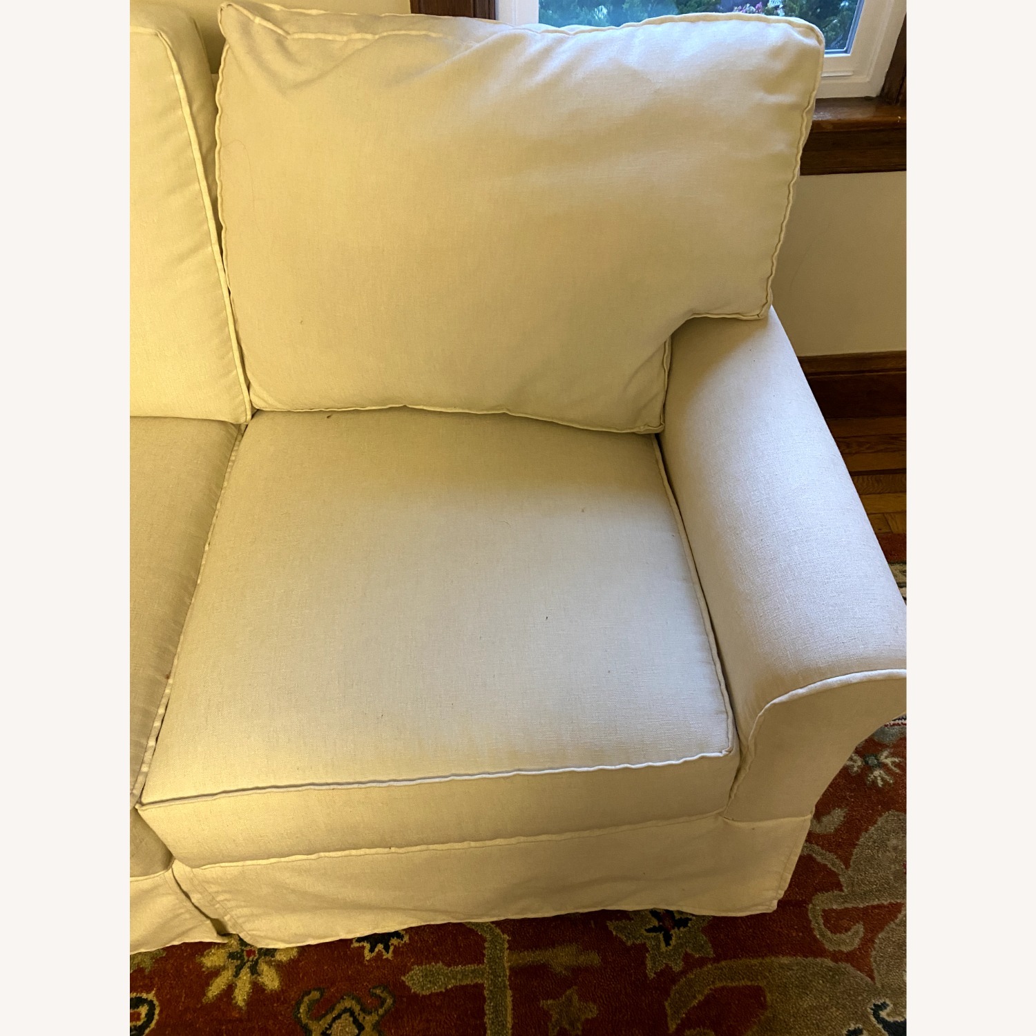 Bassett Suffolk Sofa 3 Seater - image-5