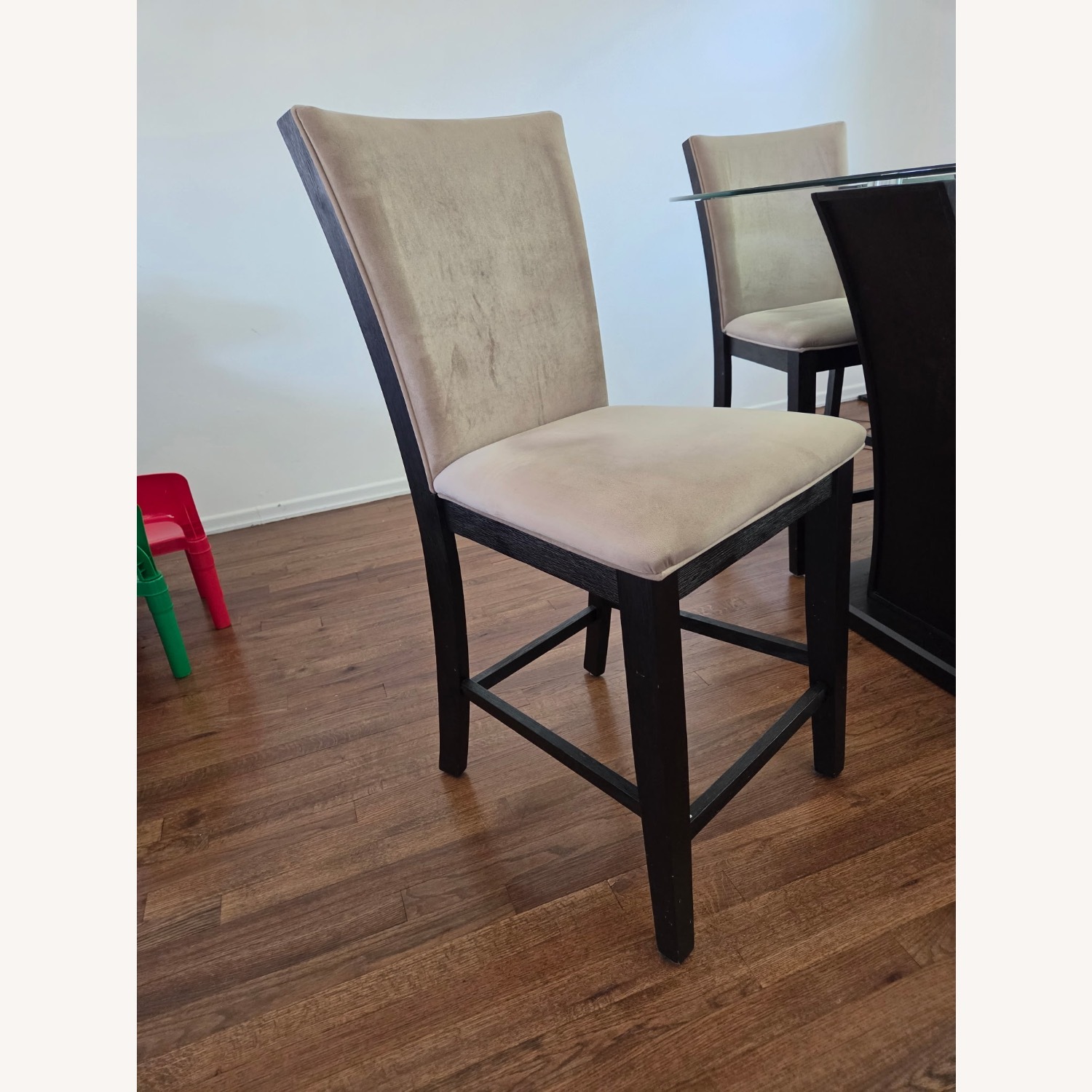 Round Dining Table with Chairs - image-2