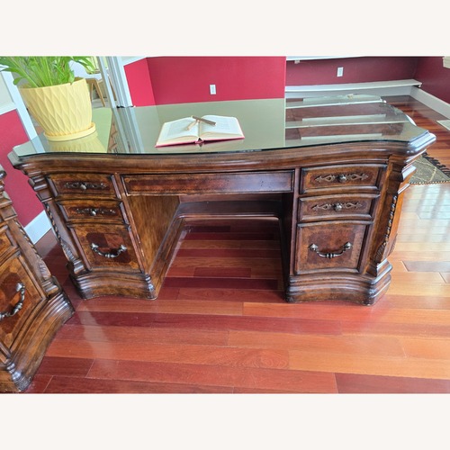 Used Richmond Hill Morgan Executive Desk for sale on AptDeco