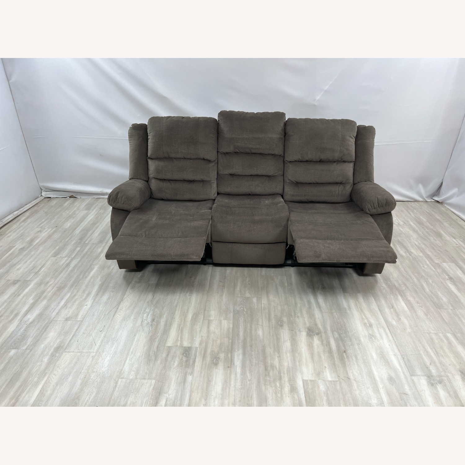 Ashley Furniture Tulen Manual Reclining Sofa - image-9