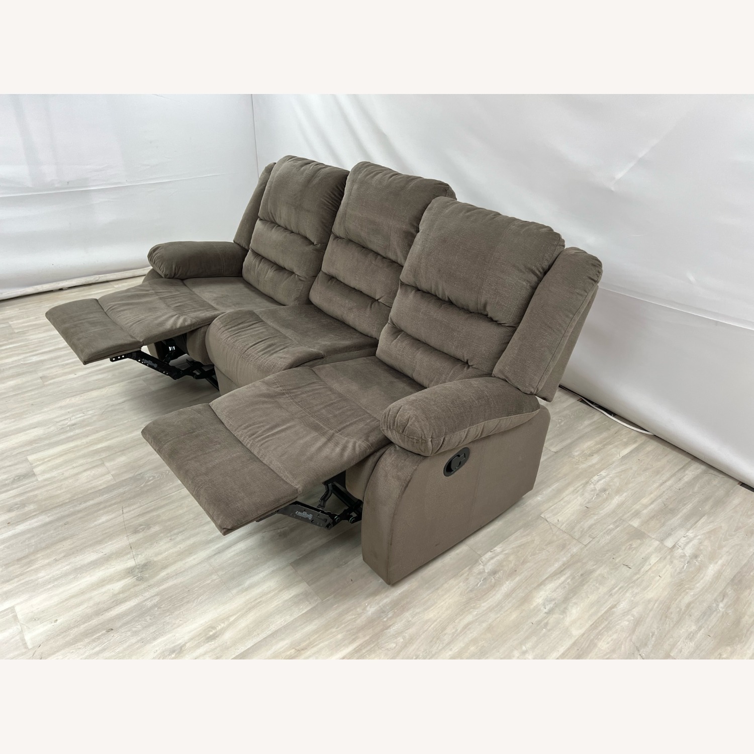 Ashley Furniture Tulen Manual Reclining Sofa - image-11