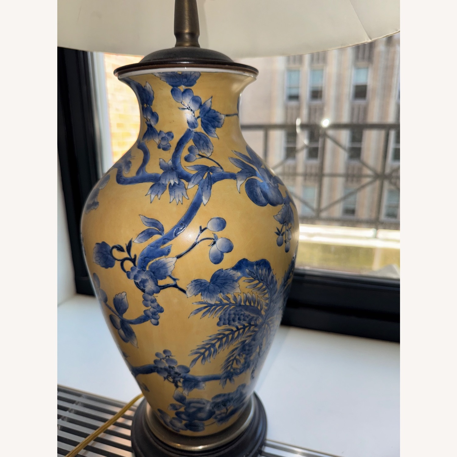 Chinoiserie-style Porcelain Table Lamp - image-2