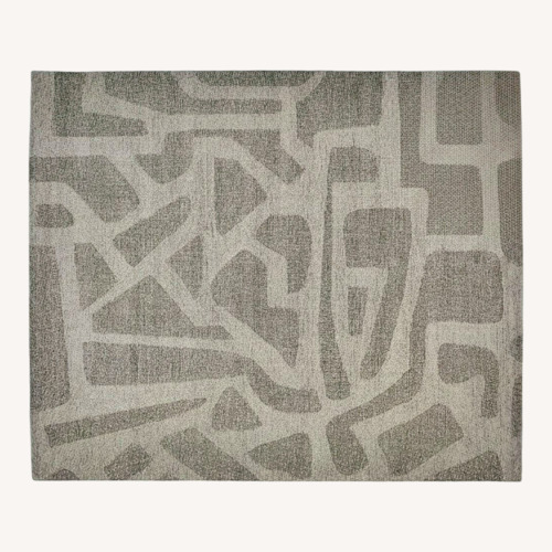 Used  Castlery  Atmore Wool Area Rug 7.5X9 for sale on AptDeco
