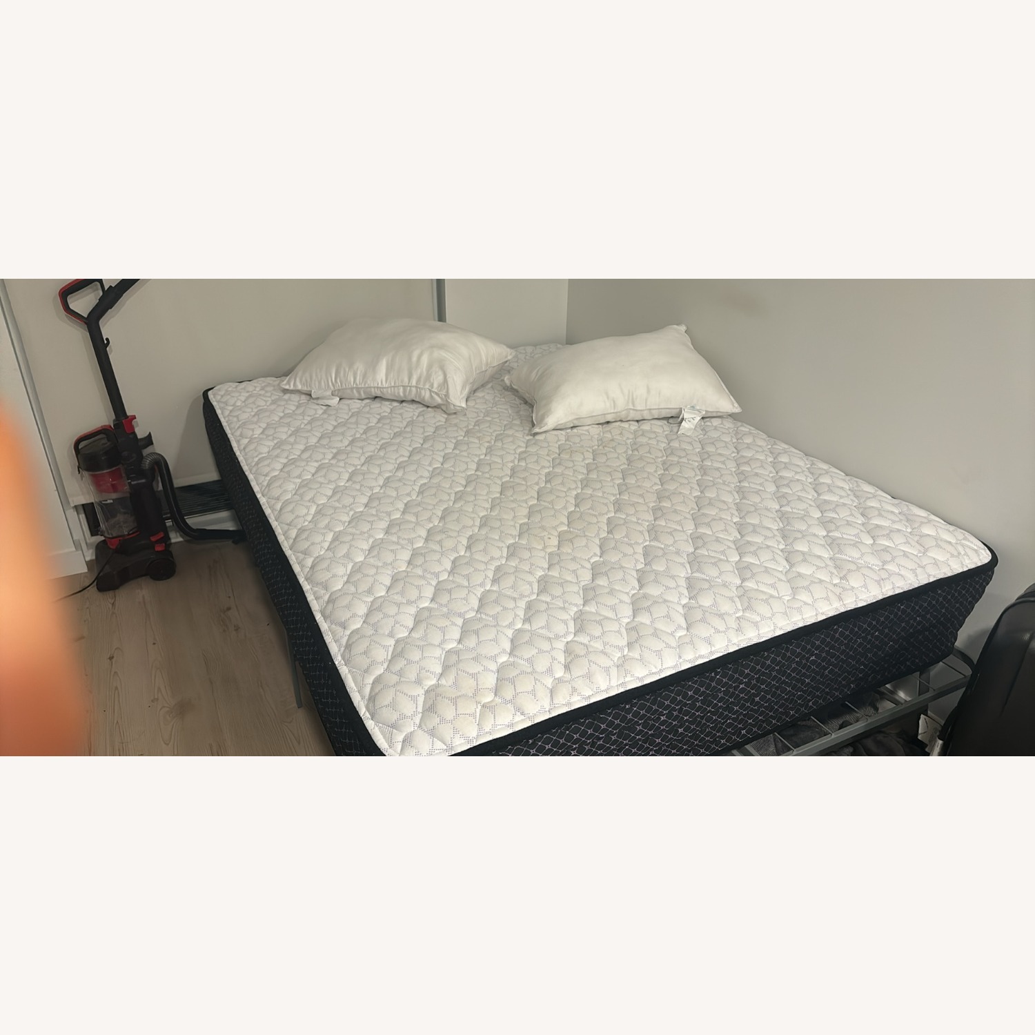 Ashley Furniture White Full Bed - image-4