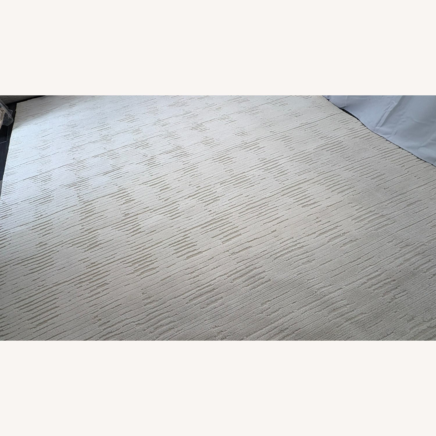 RH Meryem Hand-Knotted Wool Rug 10' × 14' - image-5
