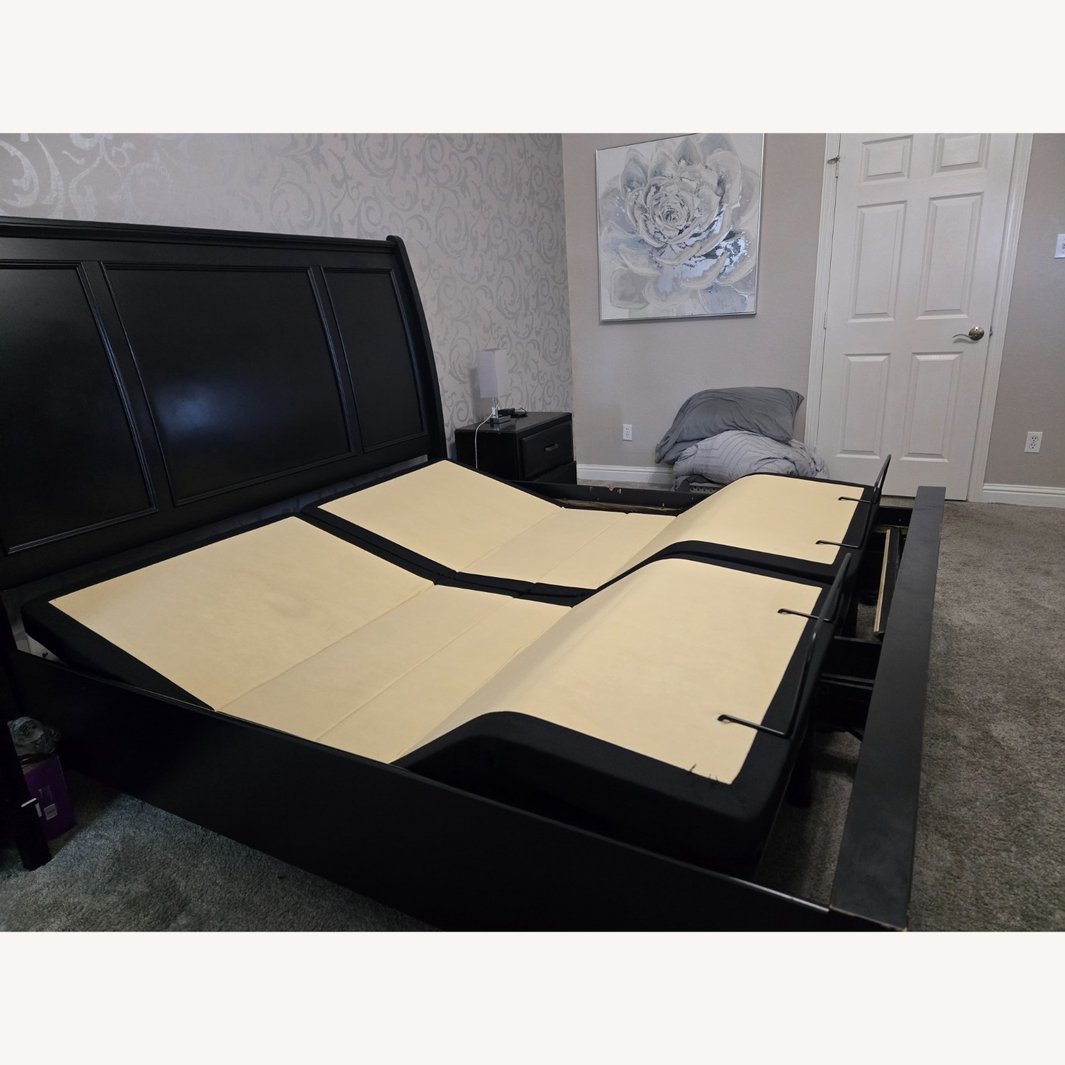 Easy Track Zero Gravity King King Bed - image-3