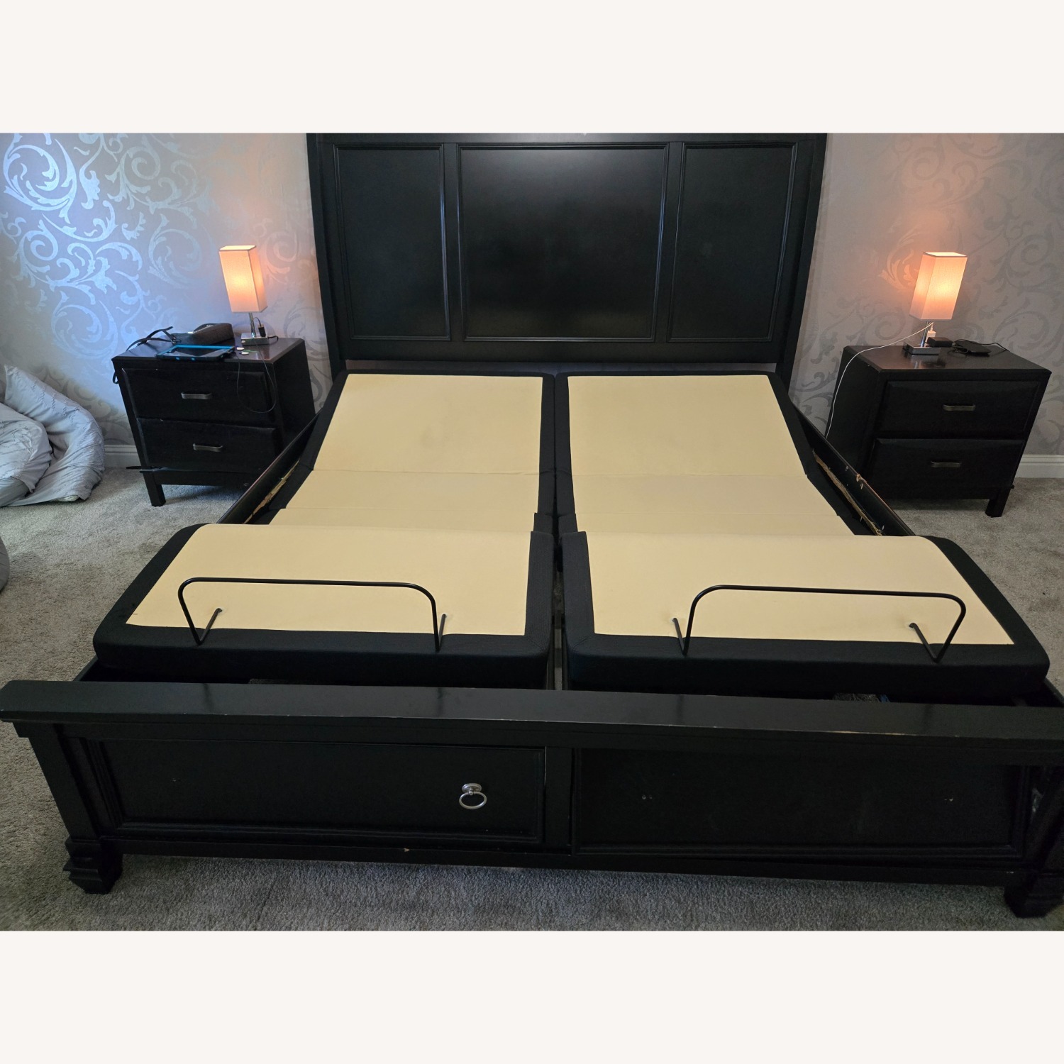 Easy Track Zero Gravity King King Bed - image-1