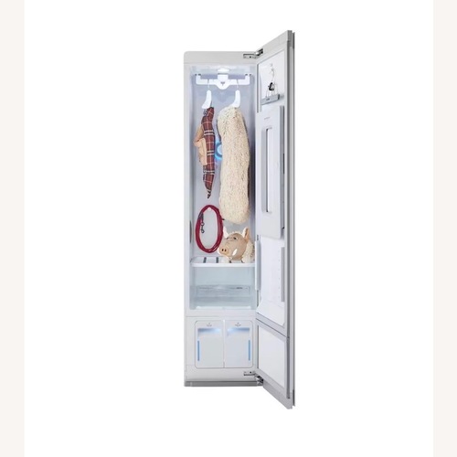 Used LG Styler Smart Wi-Fi Enabled Steam Closet for sale on AptDeco