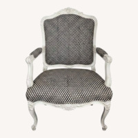 Vintage/Antique White Wood Accent Chair