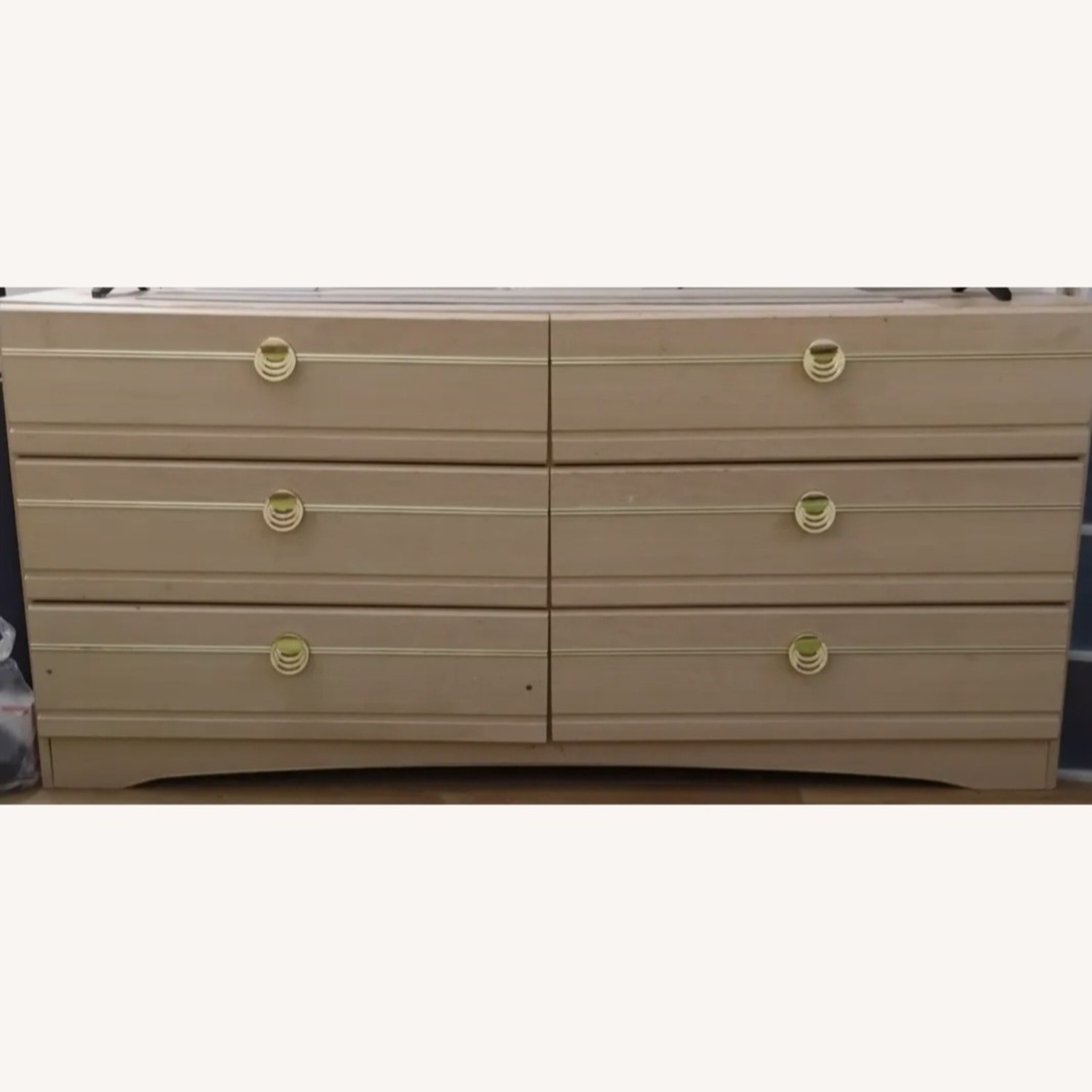 Dresser - image-1