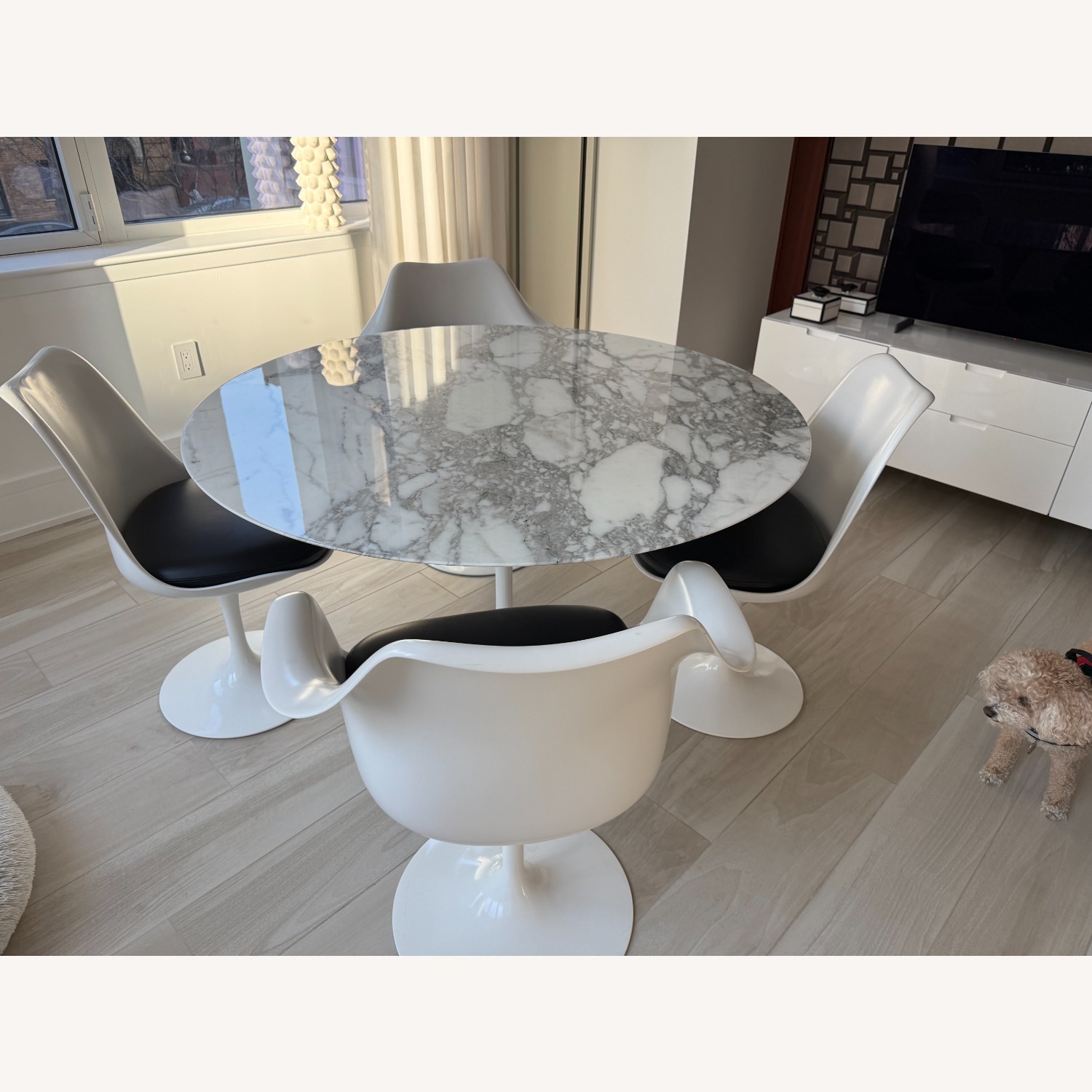 Knoll Saarinen White Marble Dining Table - image-6