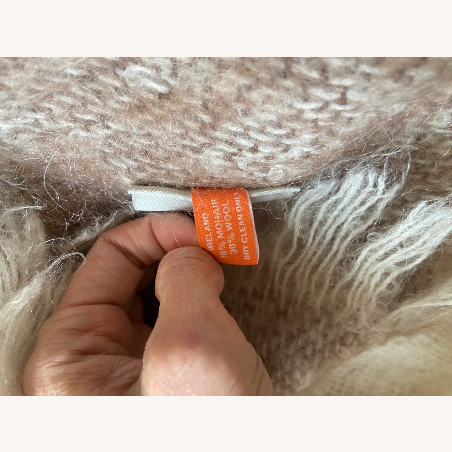 Contemporary Throw - image-5