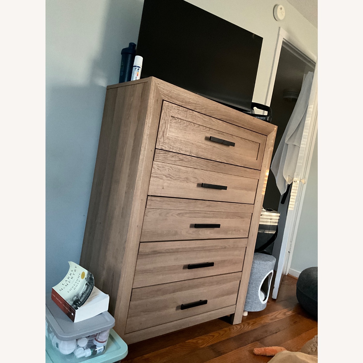 Bob’s Discount Dresser - image-2
