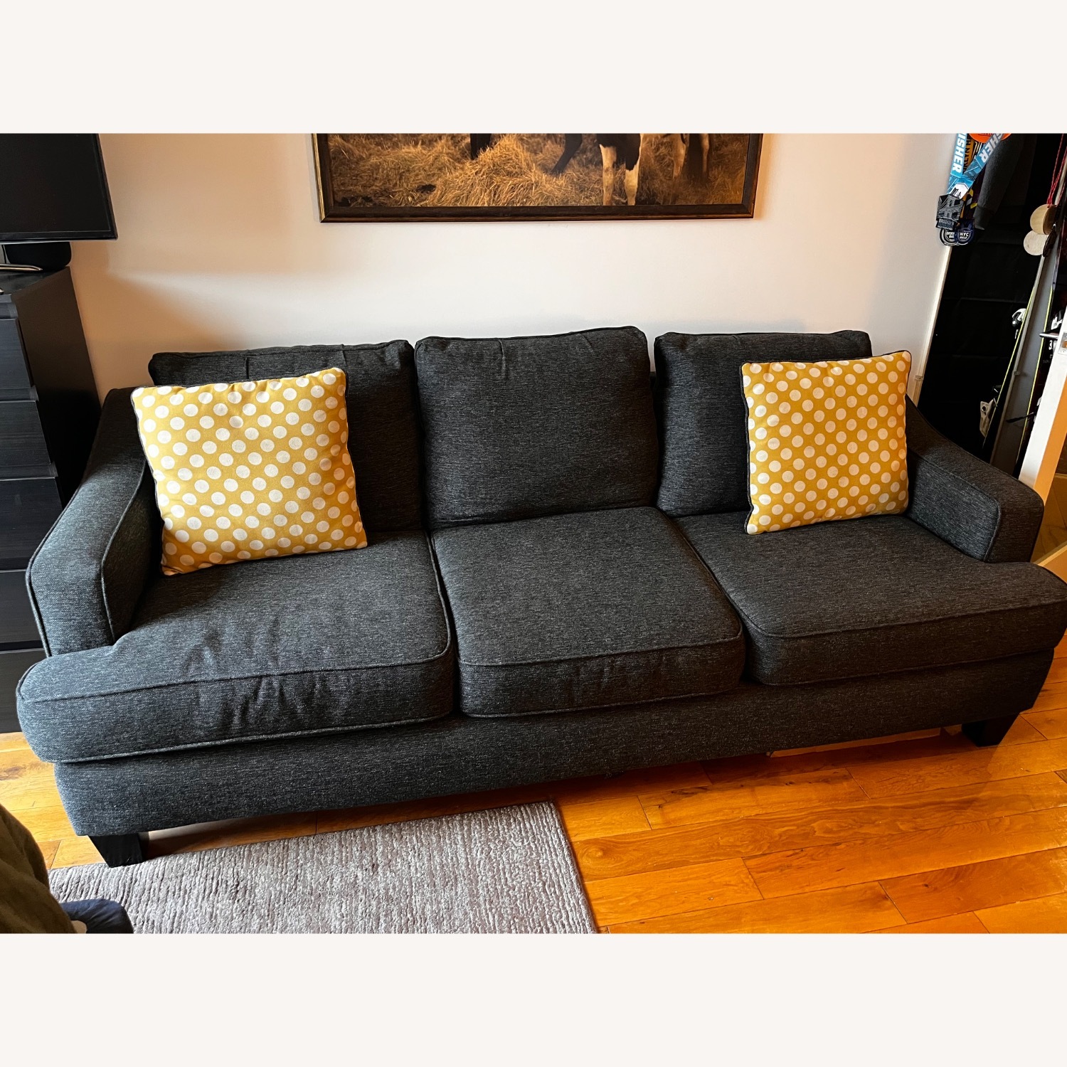 Raymour & Flanigan Union Square 3 Seater Sofa - image-1