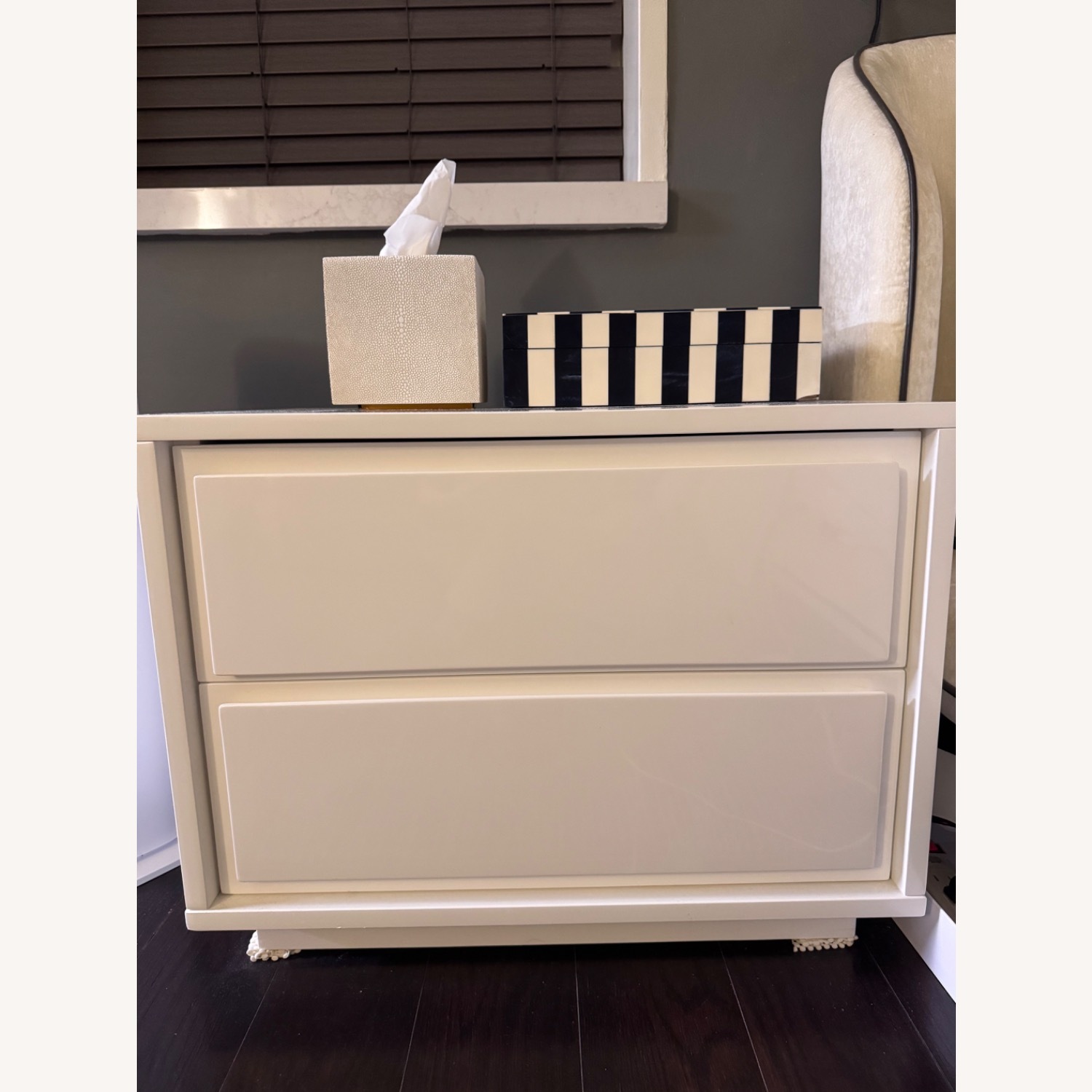 CB2 Gallery White High Gloss Nightstands Set - image-4