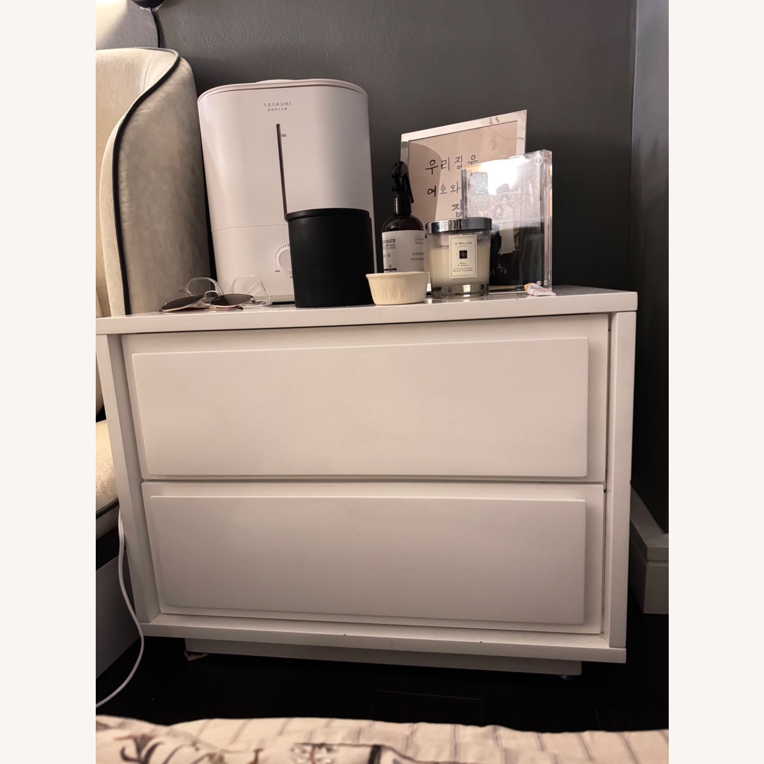 CB2 Gallery White High Gloss Nightstands Set - image-5