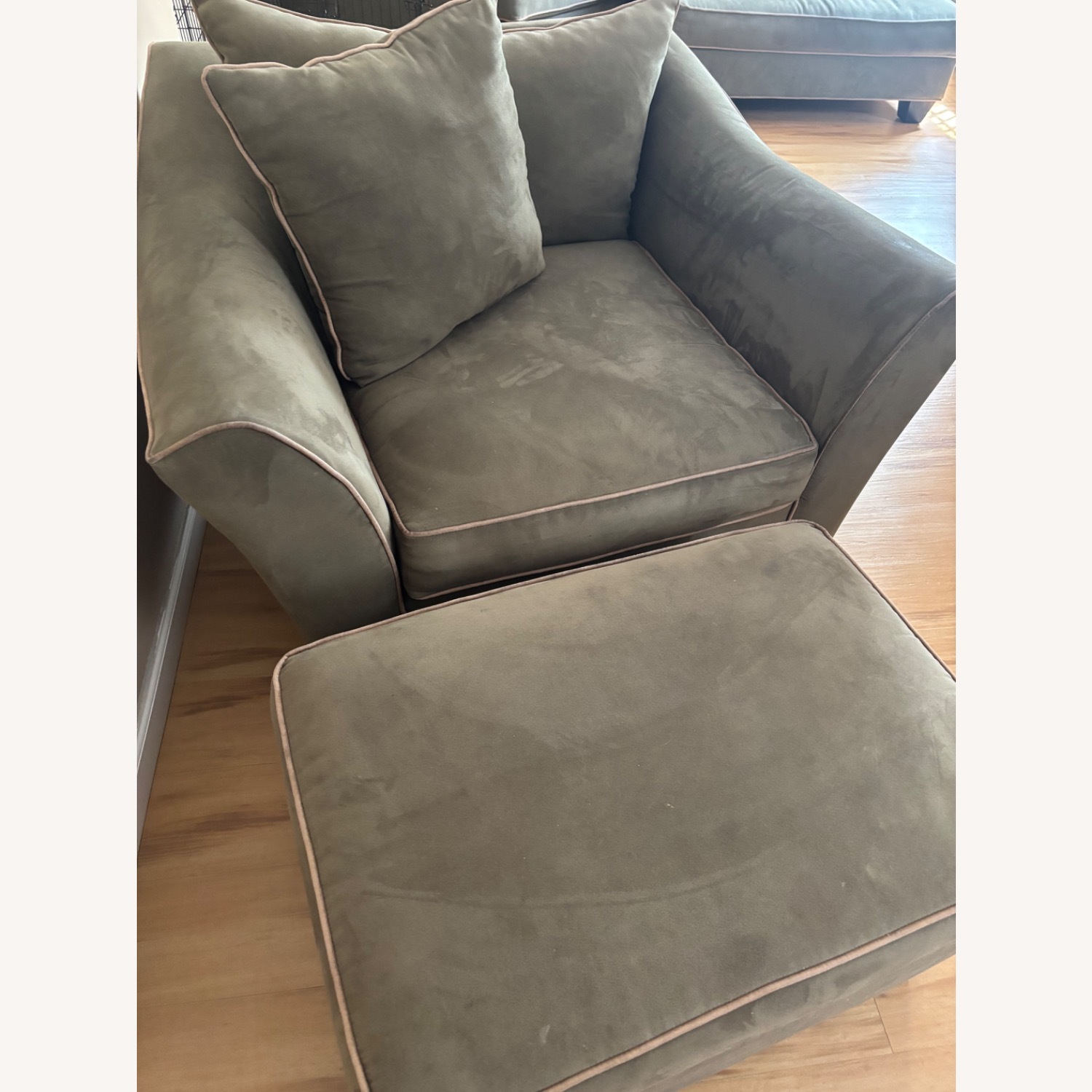 Raymour & Flanigan Briarwood Green Armchair - image-2