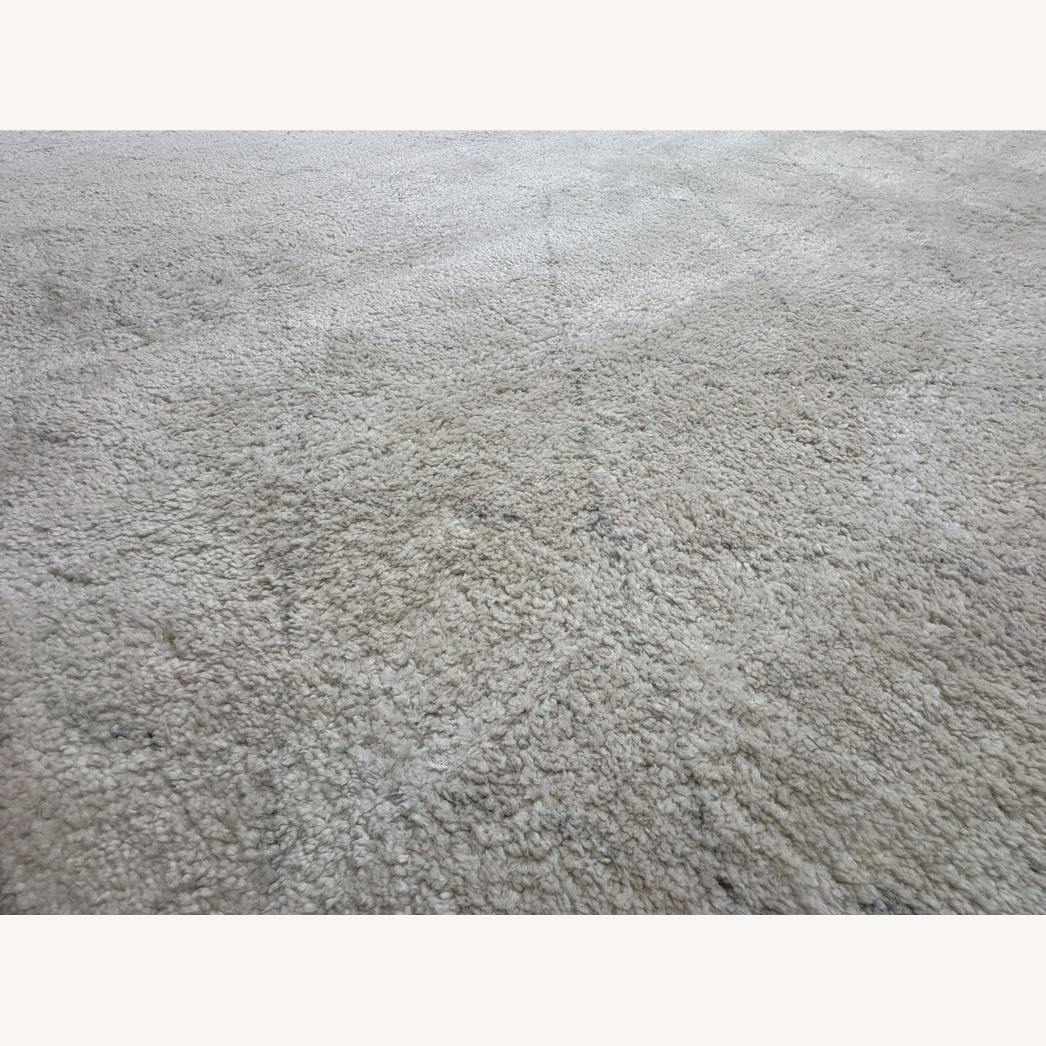Restoration Hardware Iman Diamond Wool Rug 9x12 Ivory/Silver - image-4
