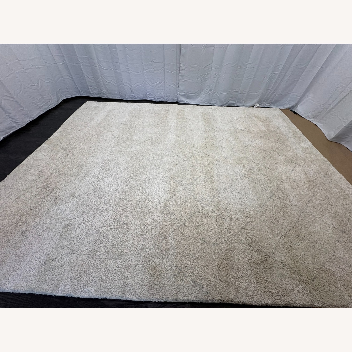 Restoration Hardware Iman Diamond Wool Rug 9x12 Ivory/Silver - image-14