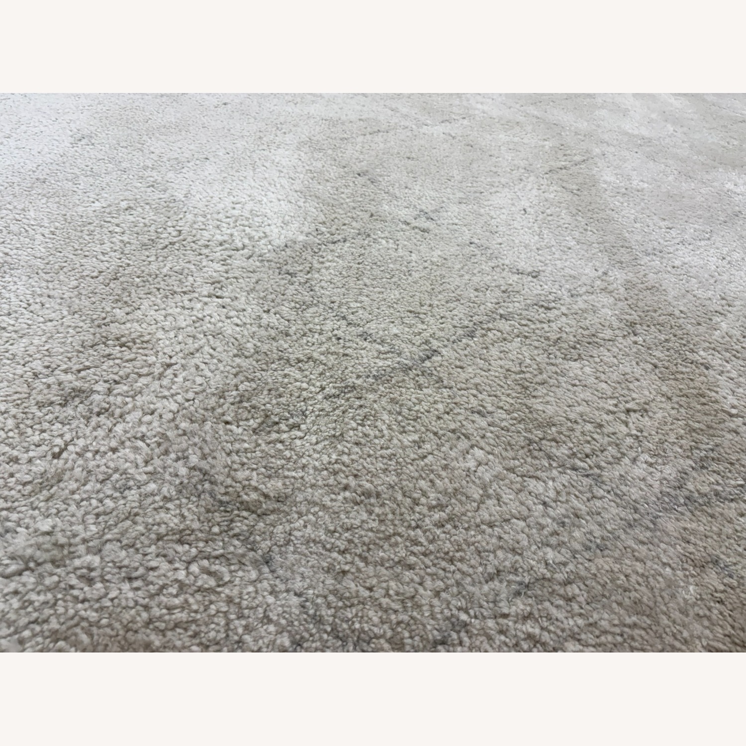Restoration Hardware Iman Diamond Wool Rug 9x12 Ivory/Silver - image-9