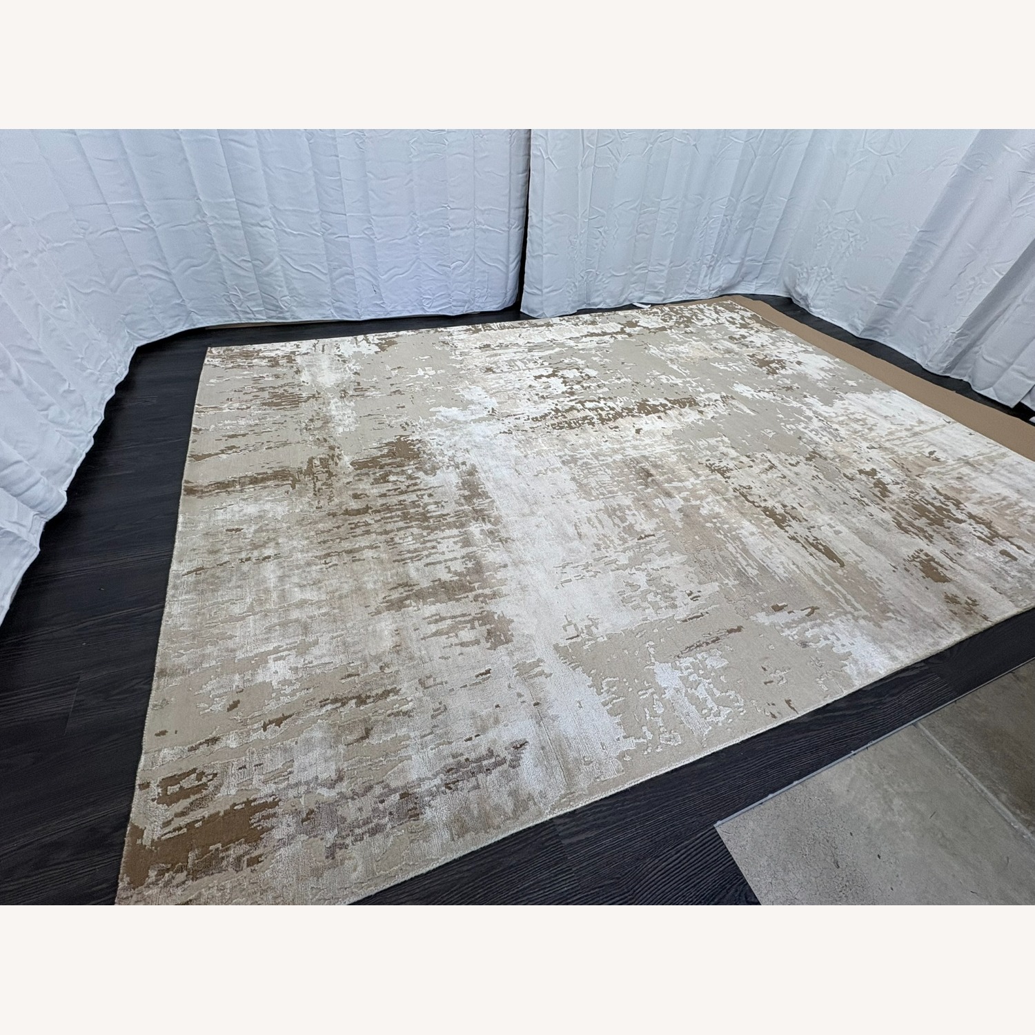 Restoration Hardware Riva Hand-Knotted Rug 9' × 12' - image-11
