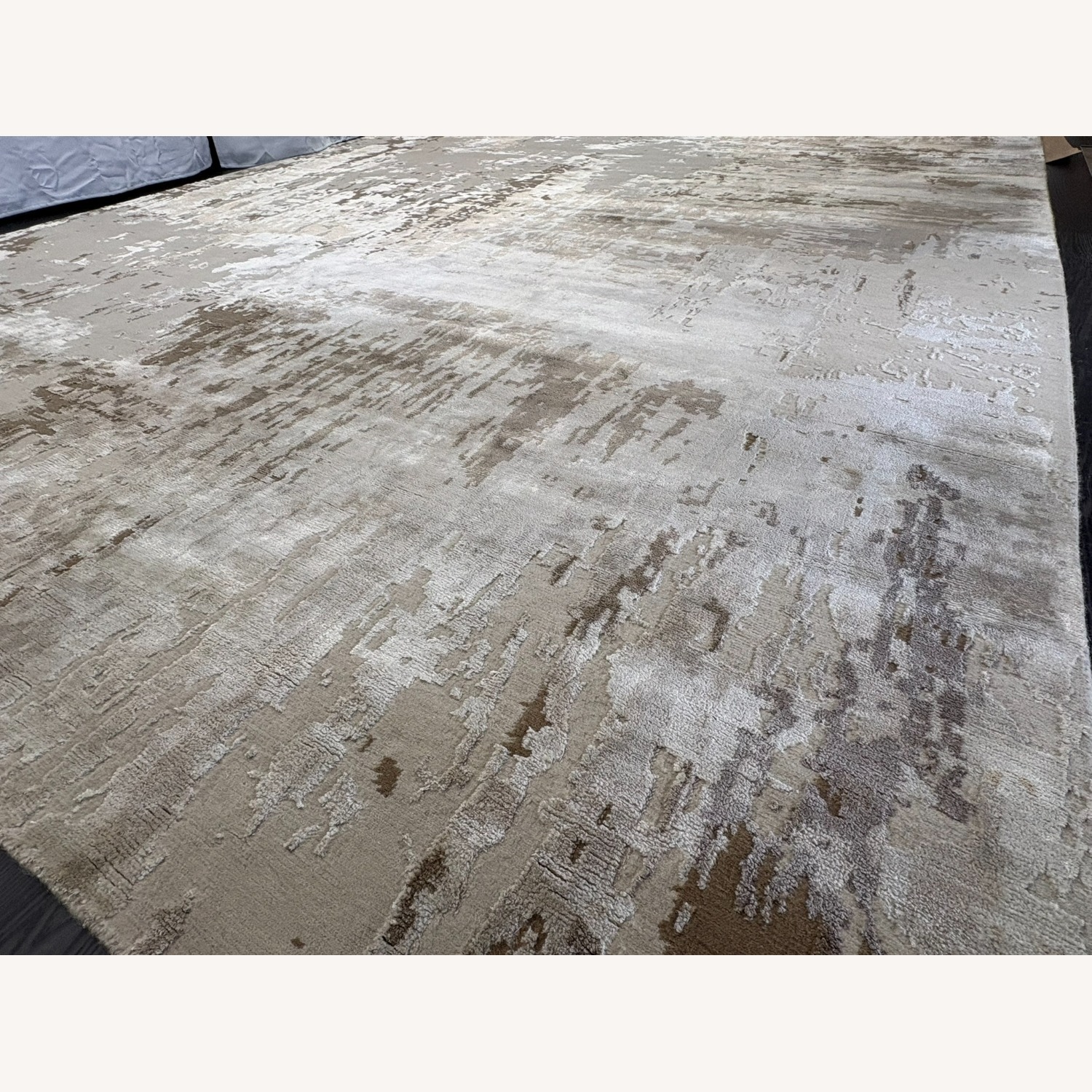 Restoration Hardware Riva Hand-Knotted Rug 9' × 12' - image-8