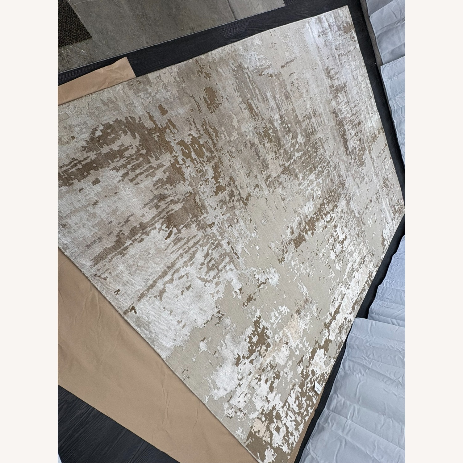 Restoration Hardware Riva Hand-Knotted Rug 9' × 12' - image-5