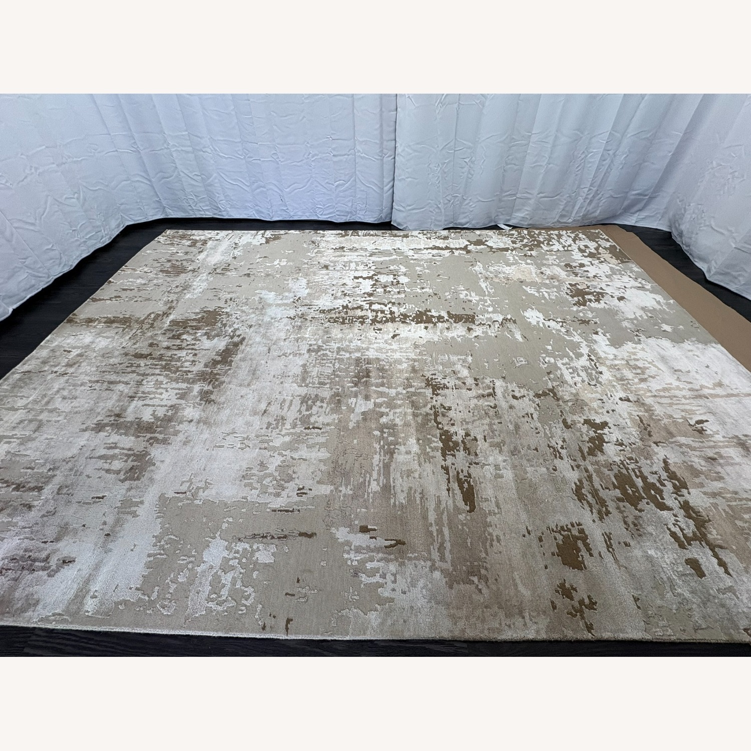 Restoration Hardware Riva Hand-Knotted Rug 9' × 12' - image-15