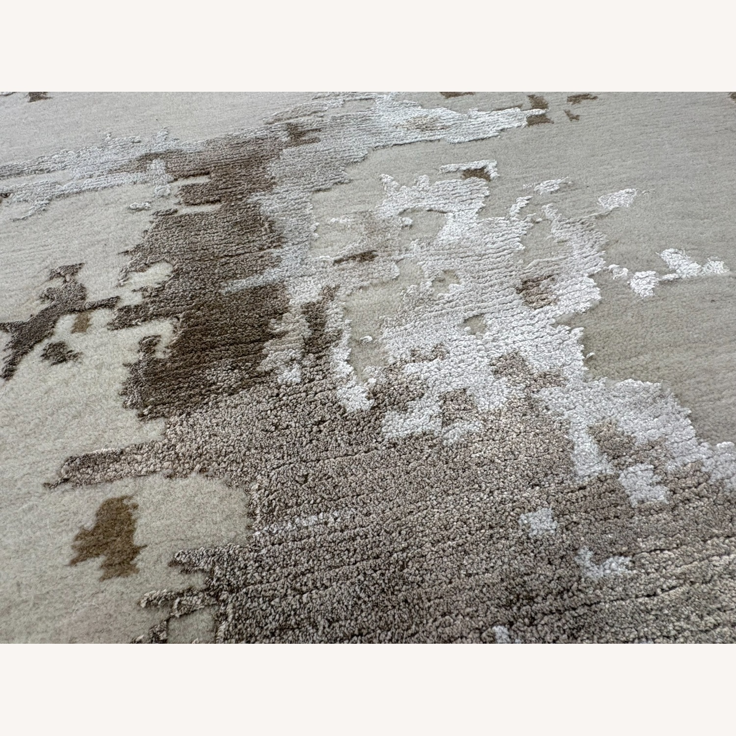 Restoration Hardware Riva Hand-Knotted Rug 9' × 12' - image-3