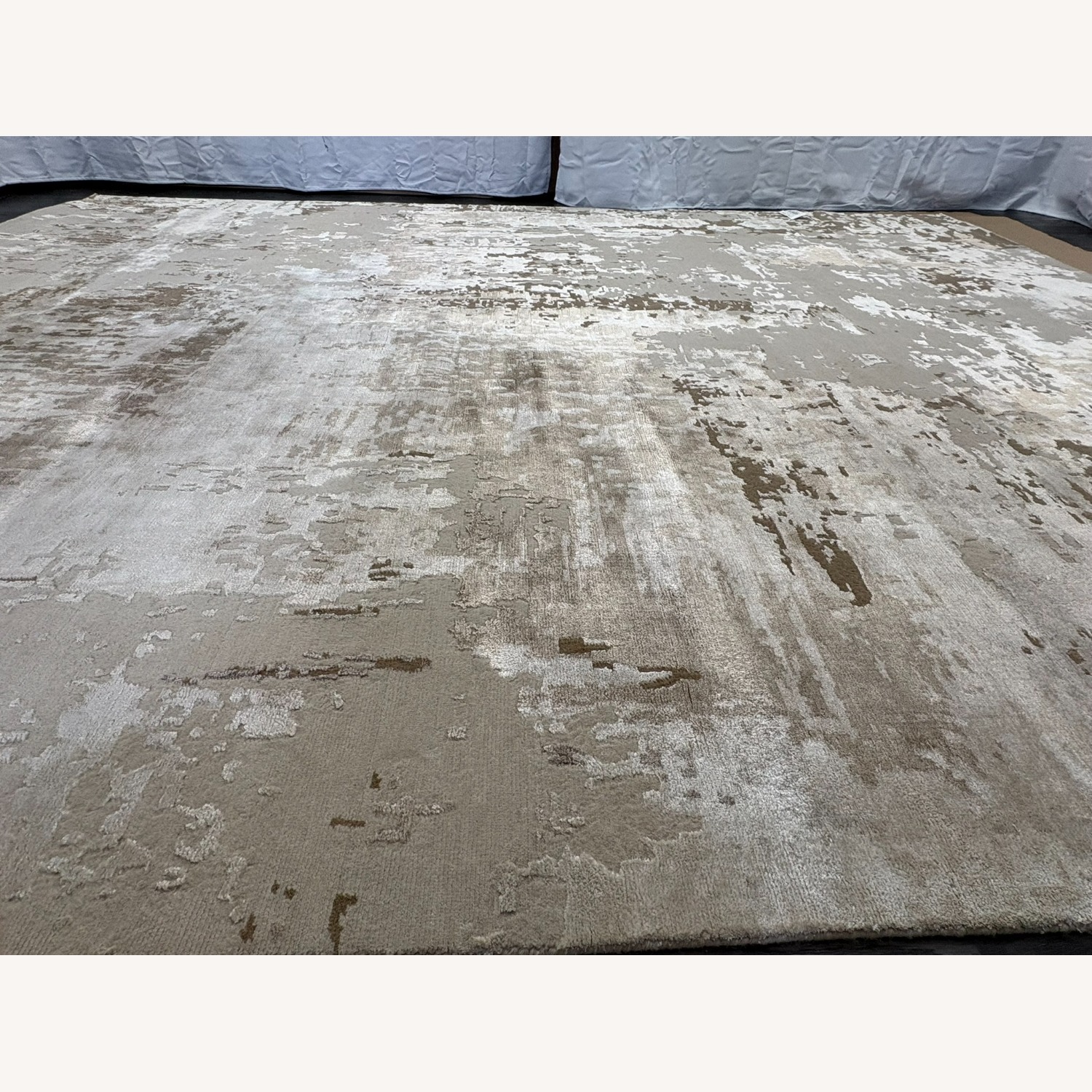 Restoration Hardware Riva Hand-Knotted Rug 9' × 12' - image-18
