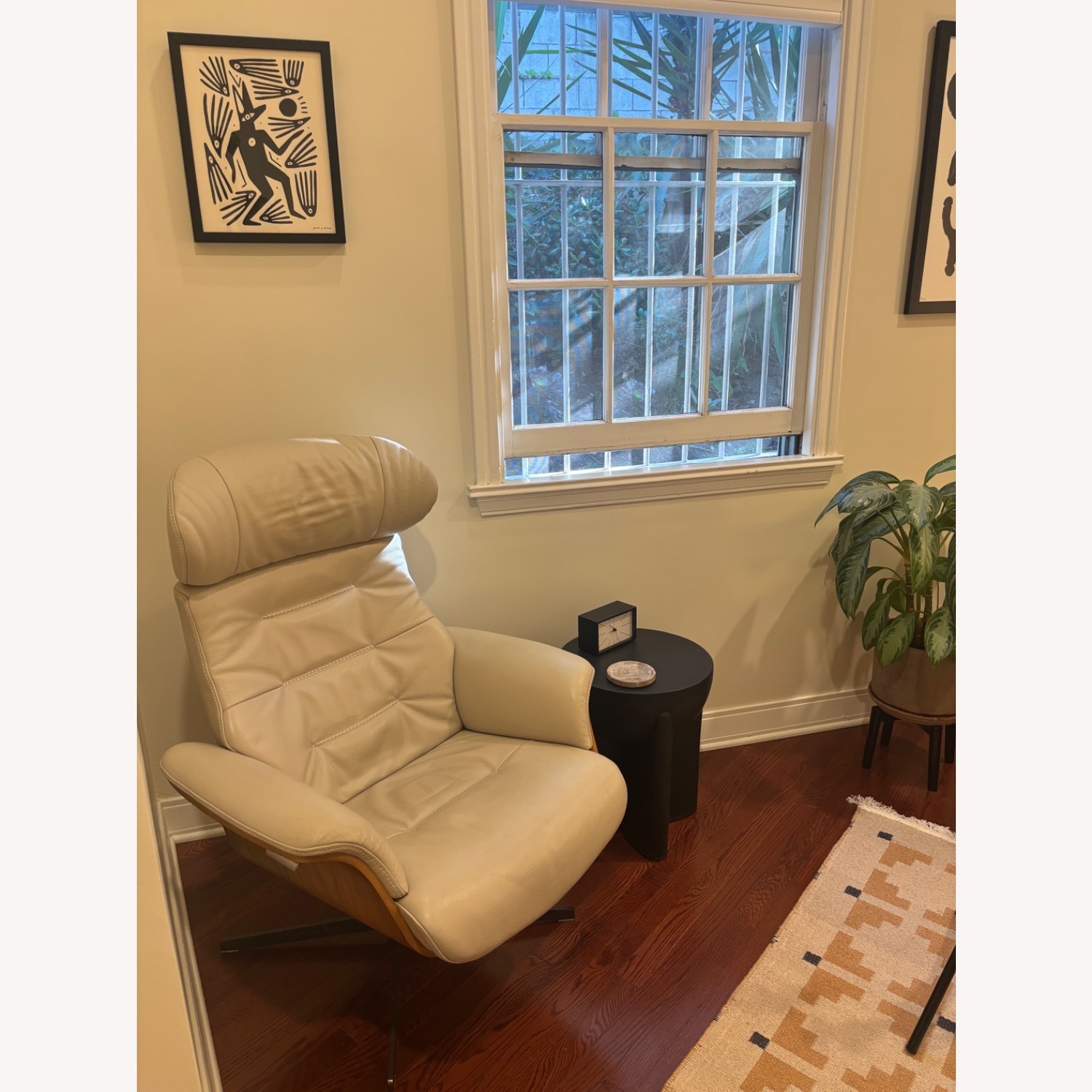 Living Spaces Jovan Eames Style Reclining Swivel Chair Ottoman  - image-6