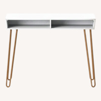 Target Treshold White Desk