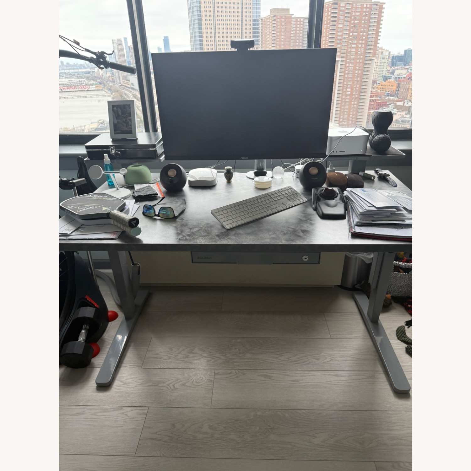 Adjustable Uplift V2 Desk  - image-2