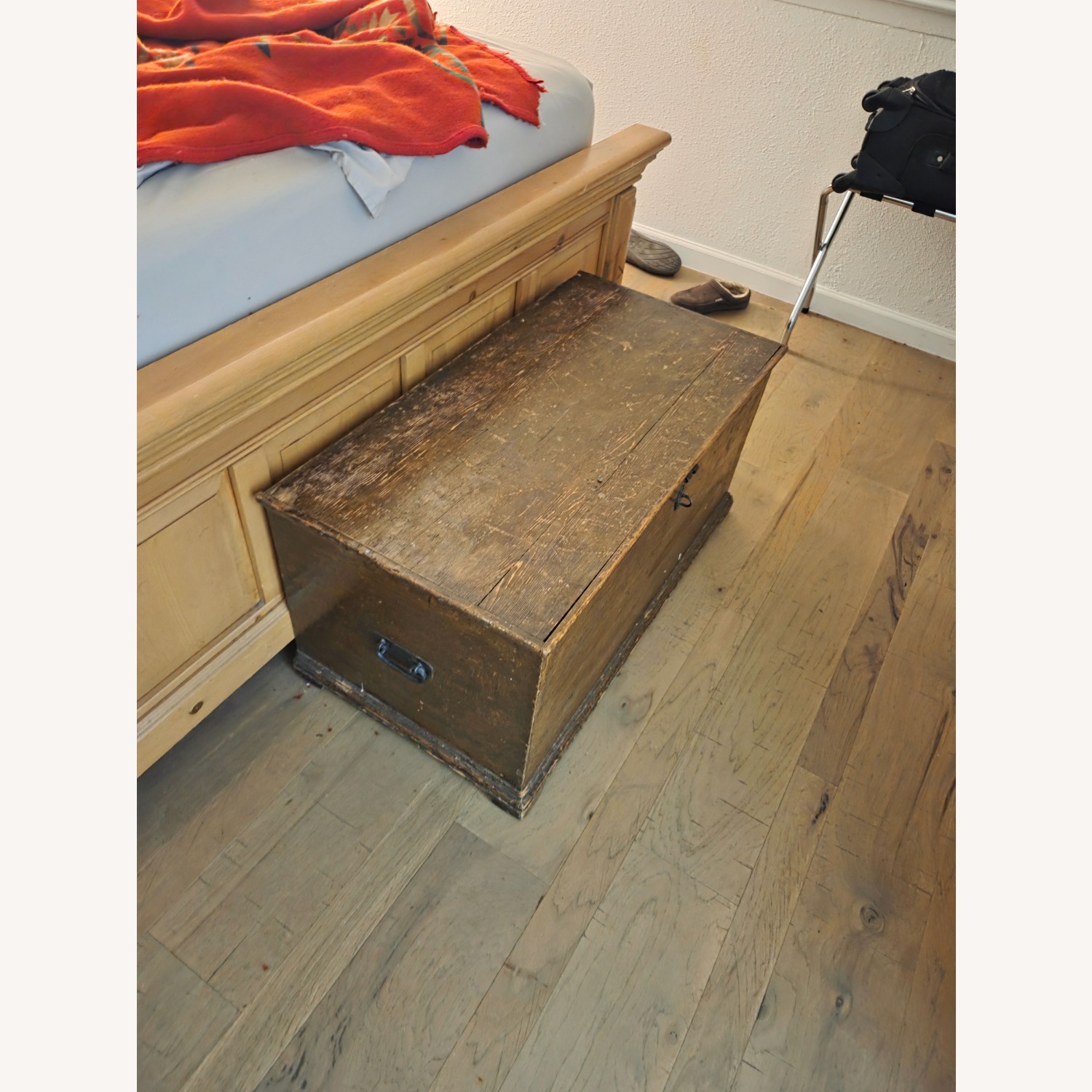 Vintage/Antique Dark Brown Wood Chest - image-3