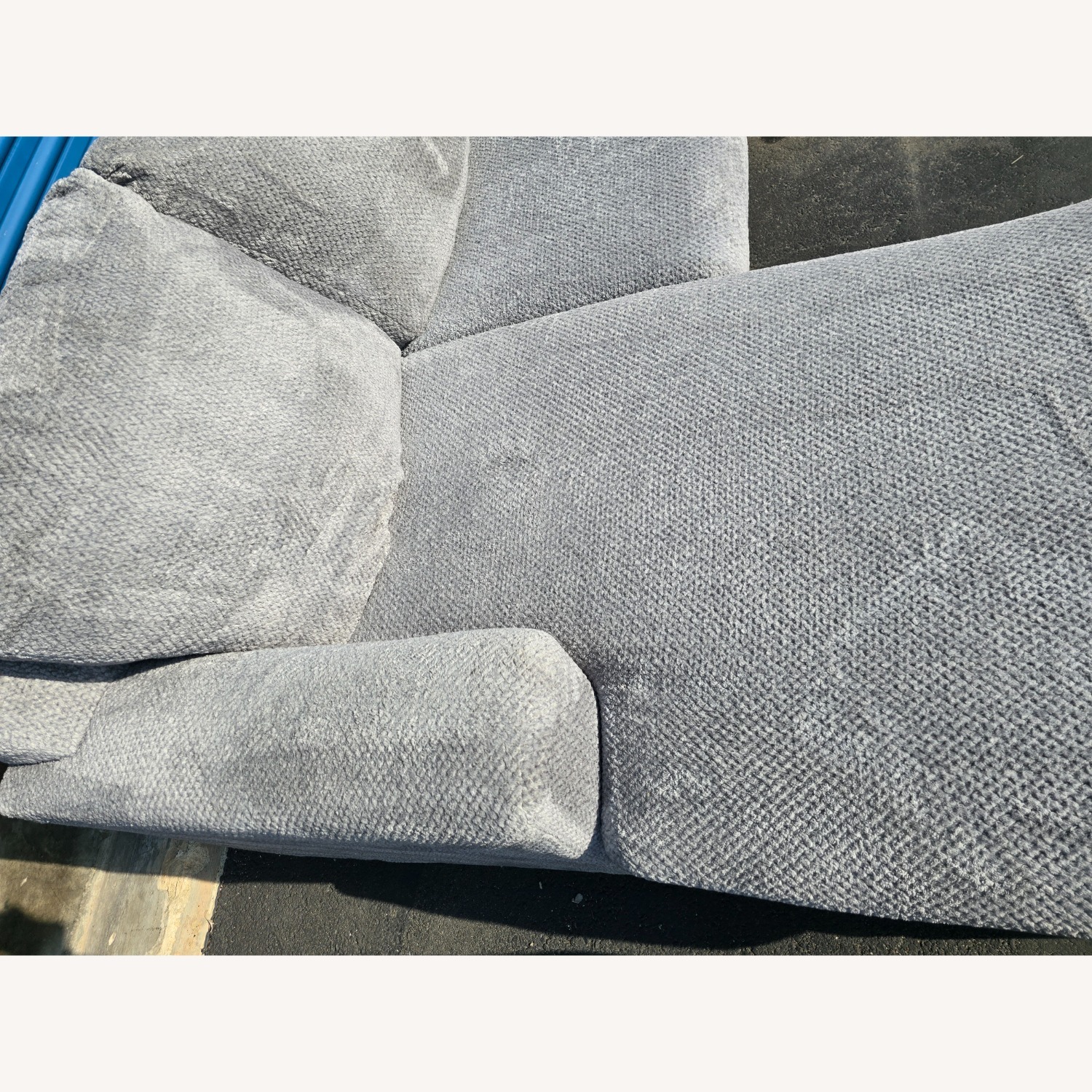 Ashley Furniture Casselbury 2-Piece Sectional with Chaise - image-4