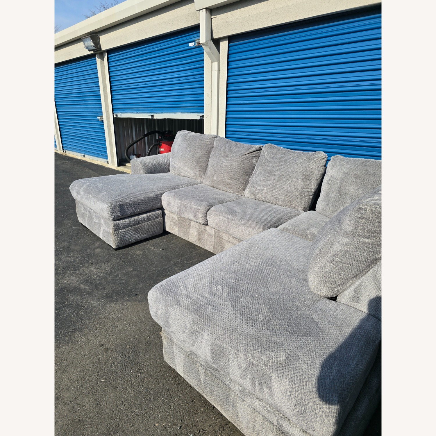 Ashley Furniture Casselbury 2-Piece Sectional with Chaise - image-2