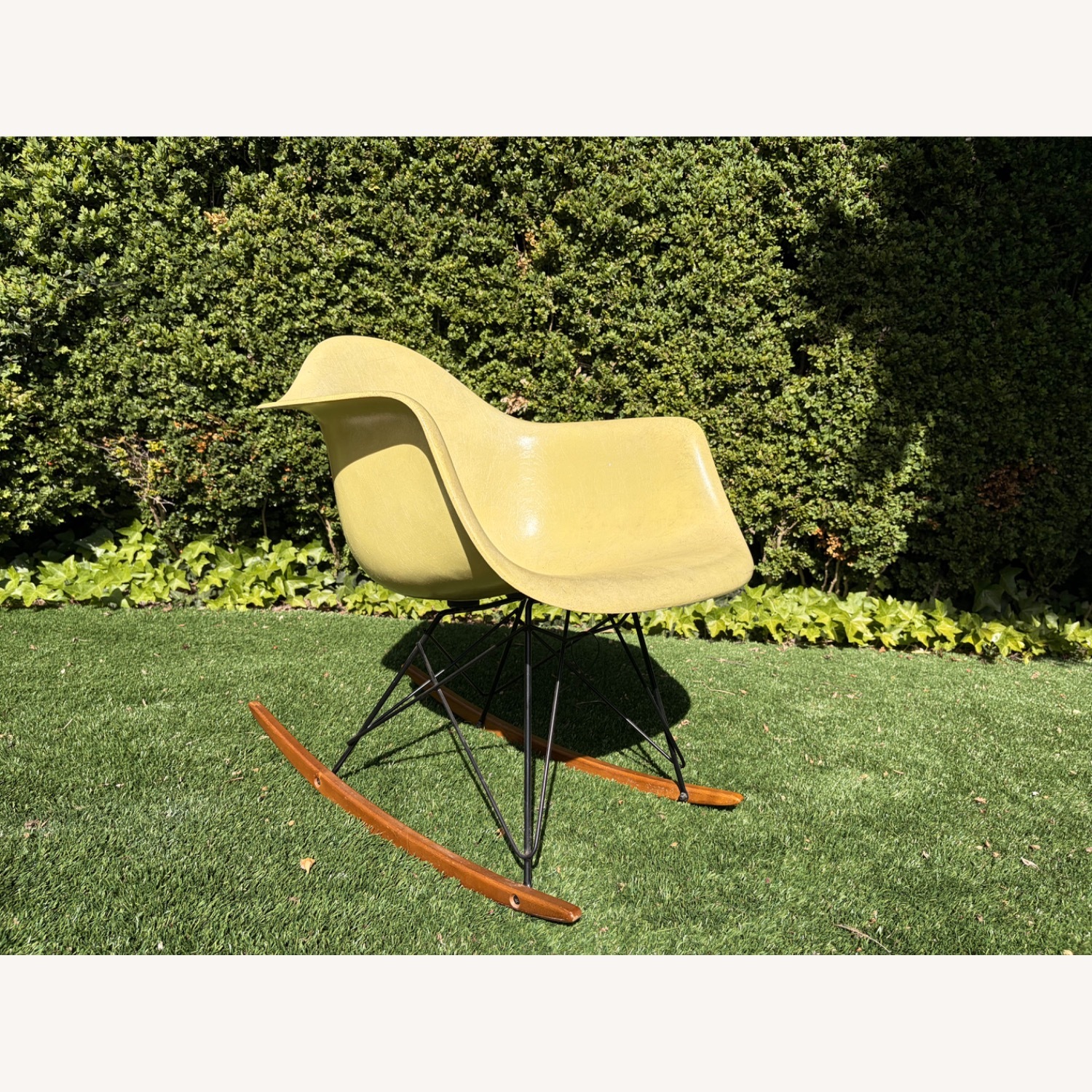 Eames RAR Fiberglass Rocker – Ochre Yellow - image-1
