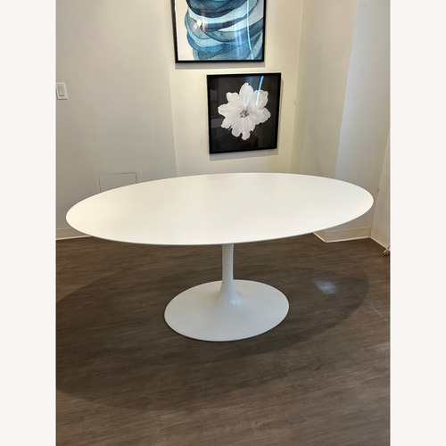 Used White Oval Dining Table Saarinen Style for sale on AptDeco