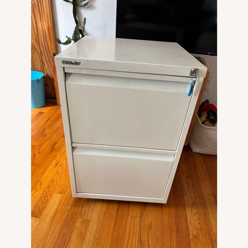 Used Bisley Natural Metal Media Storage for sale on AptDeco