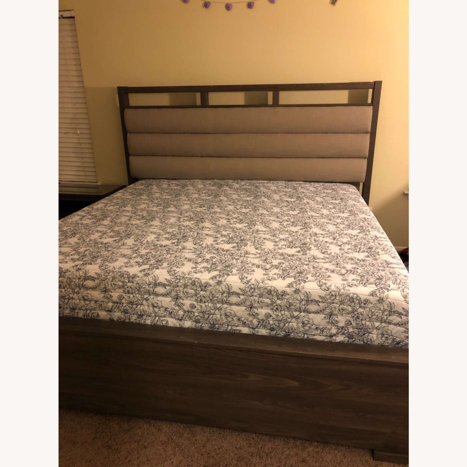 American Signature Furniture King Bed - image-1