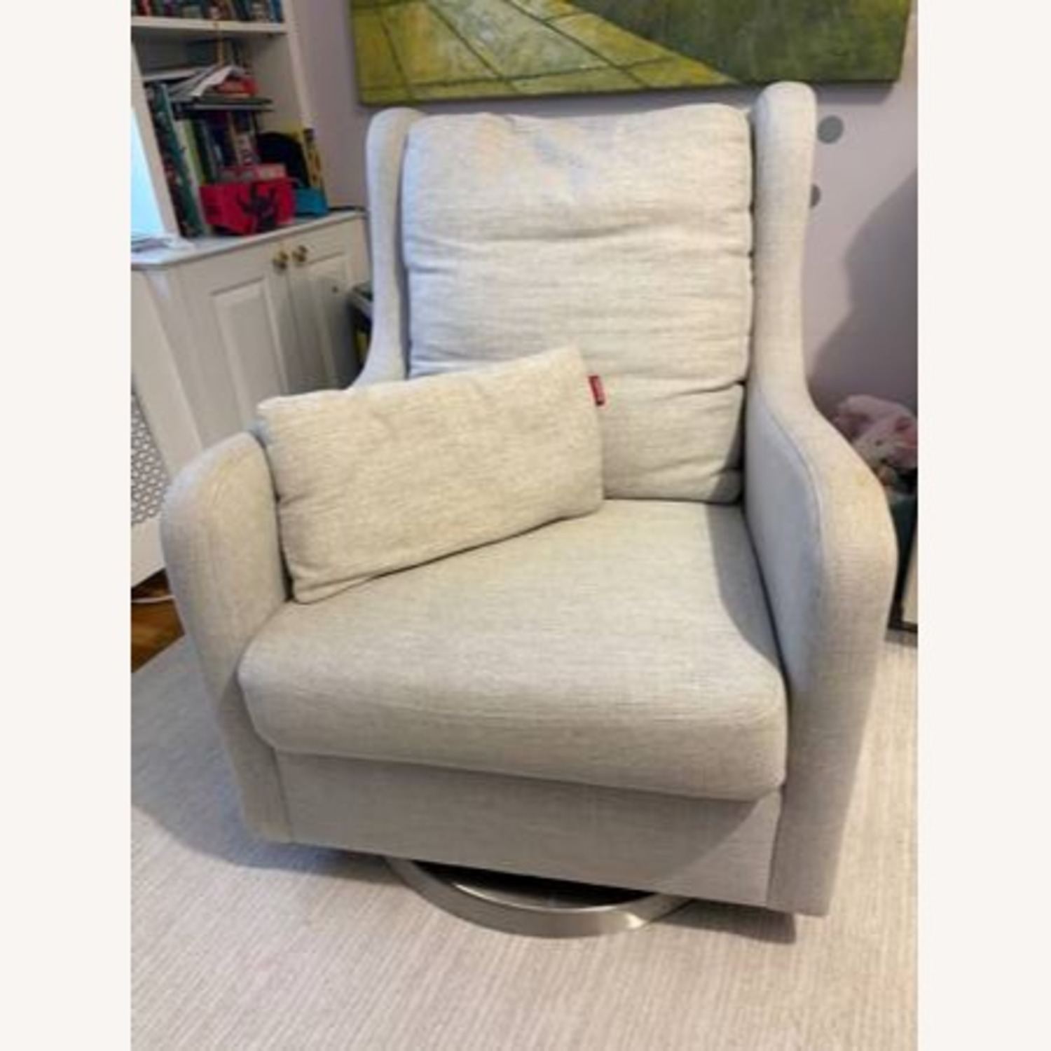 Monte Design Milo Light Gray Fabric Nursing Chair - image-3