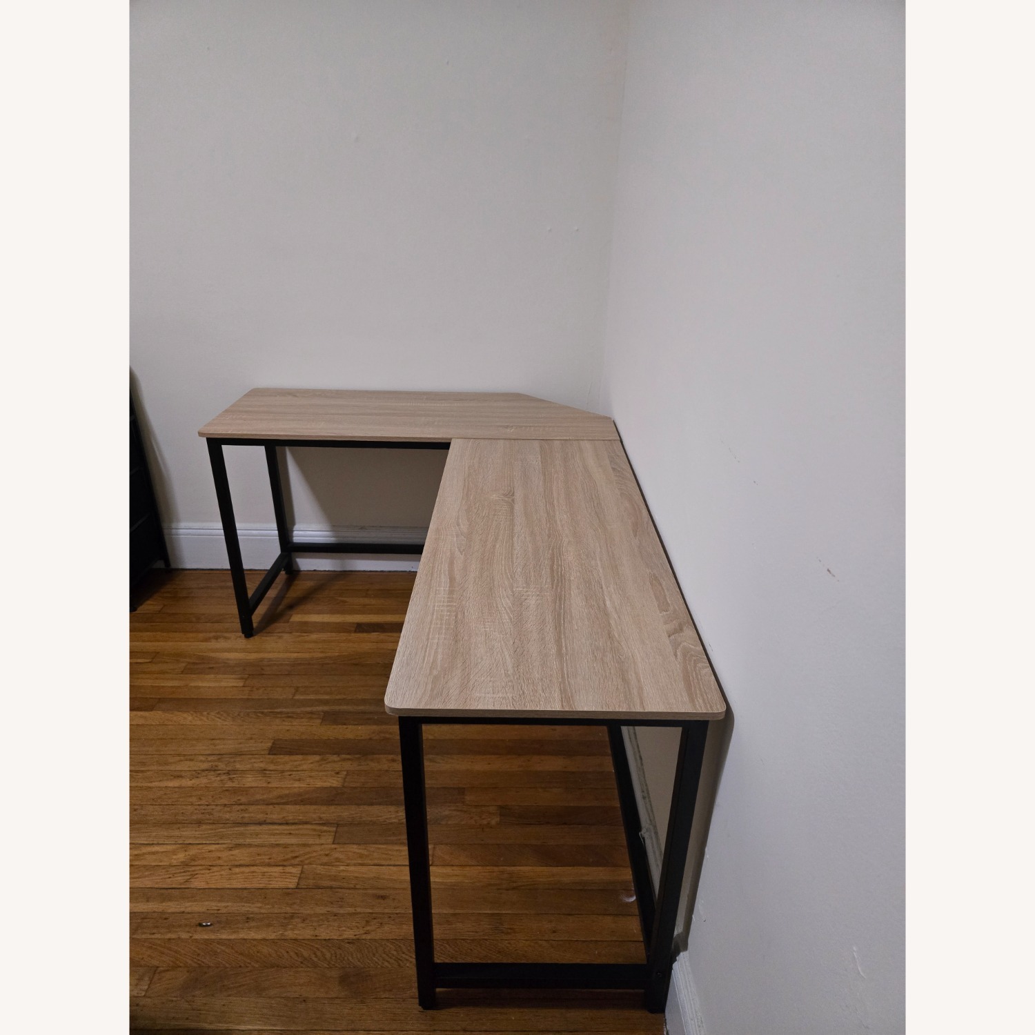 L Shaped Desk - image-2