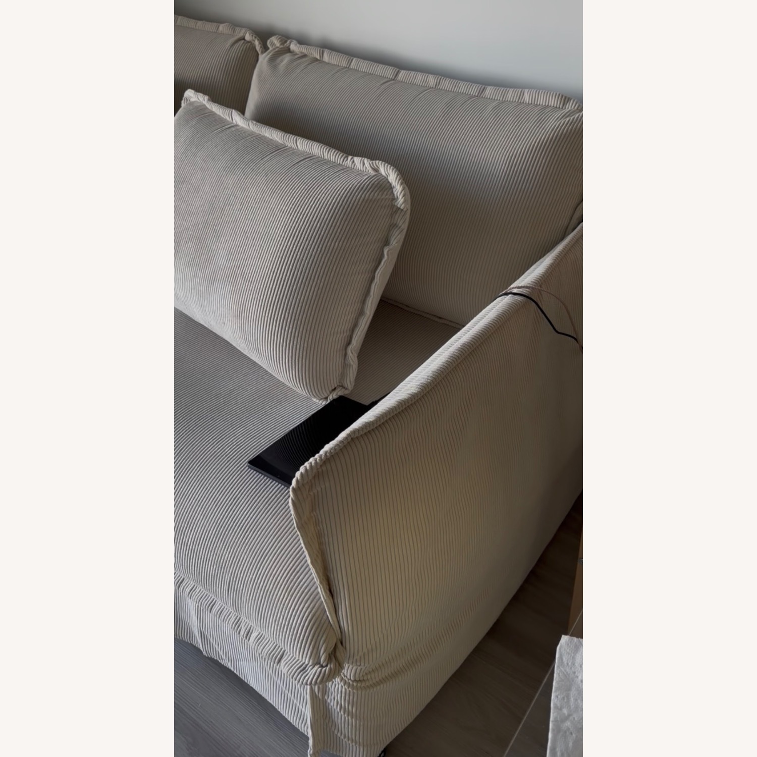 Anabei Eggshell White 2 Seater Sofa - image-2