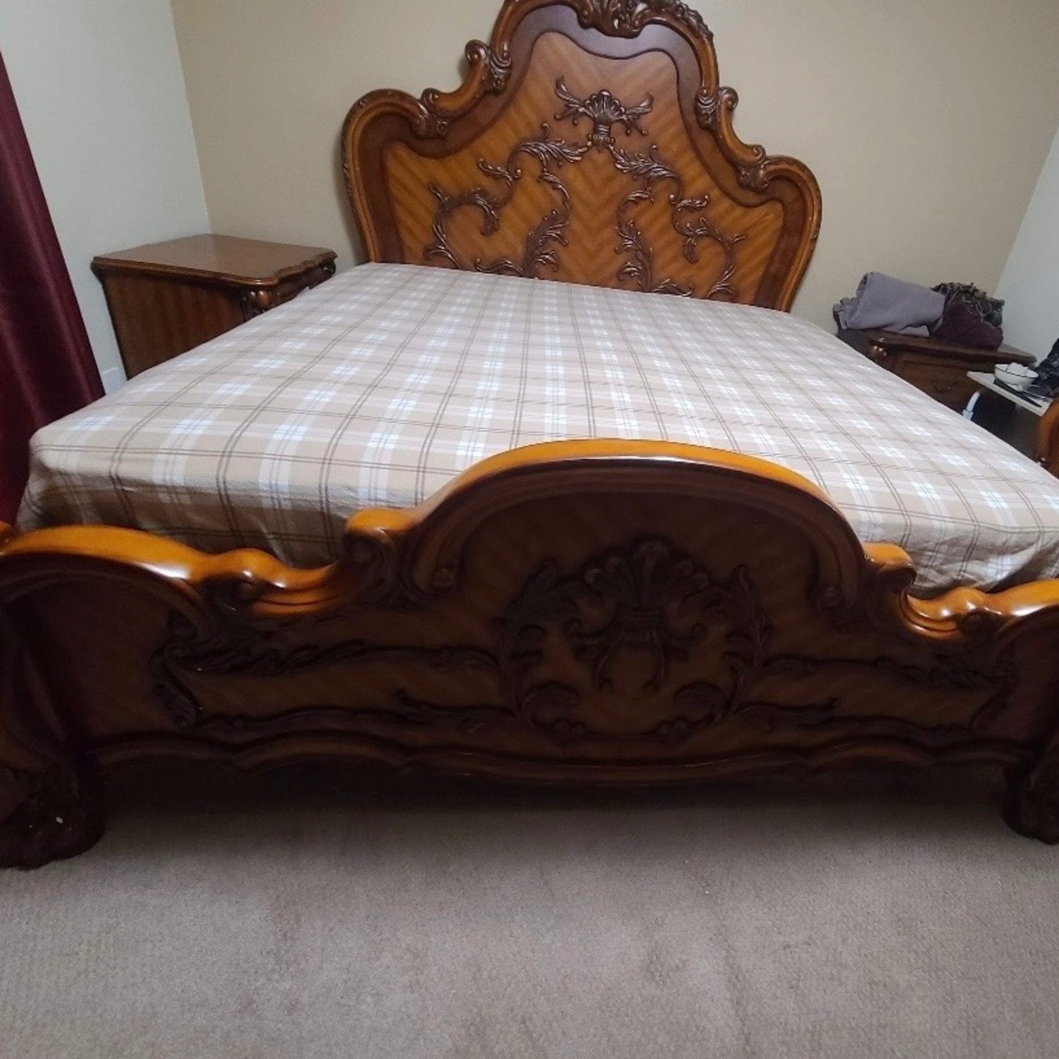 Cherry Brown Wood King Bed - image-4