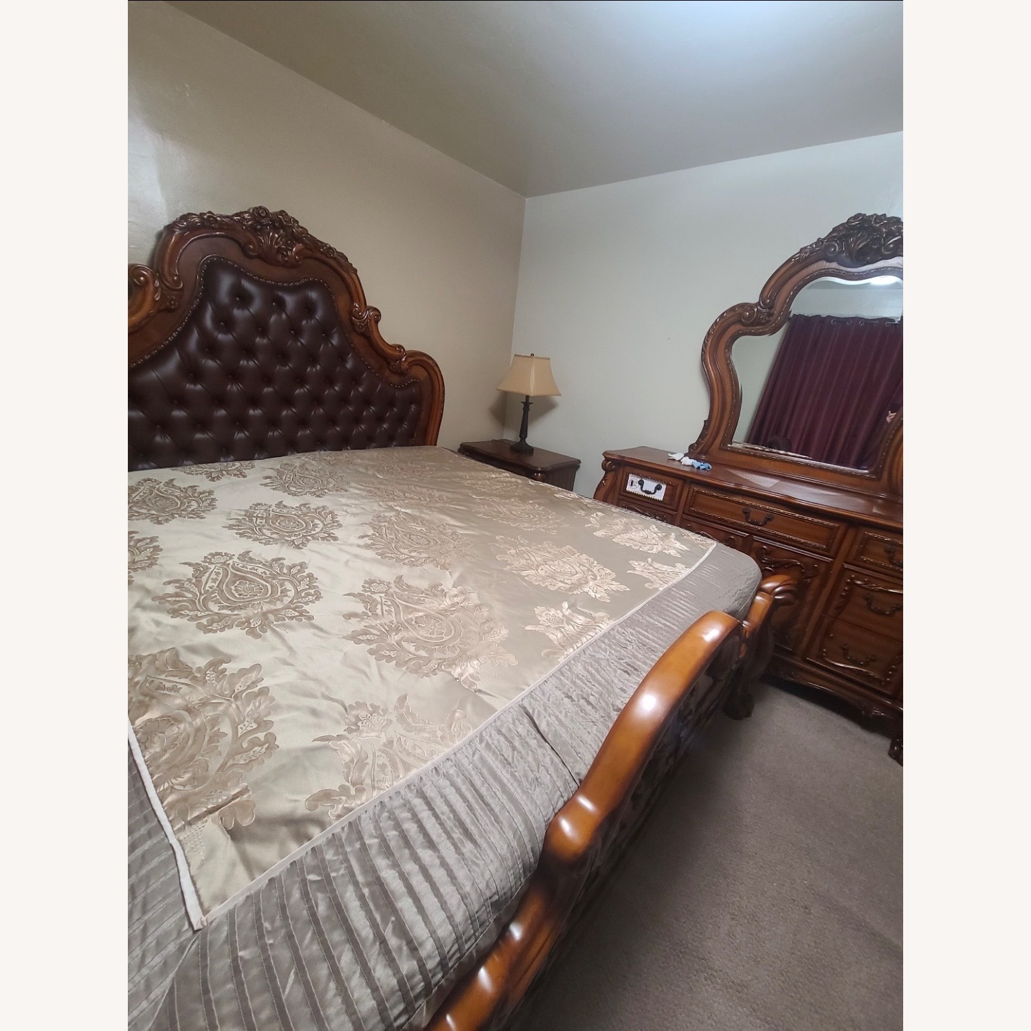 Cherry Brown Wood King Bed - image-2