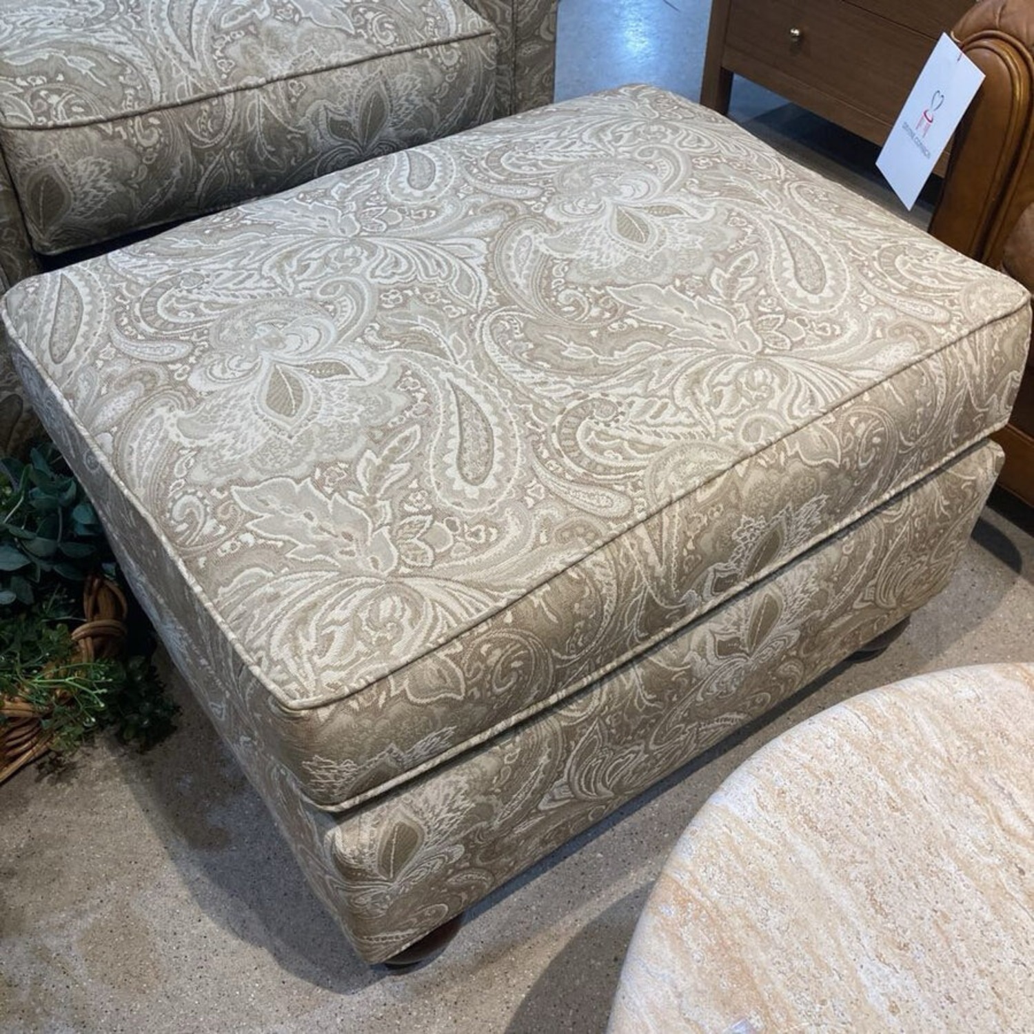 Traditional Upholstered Roll-Arm Accent Chair - image-7