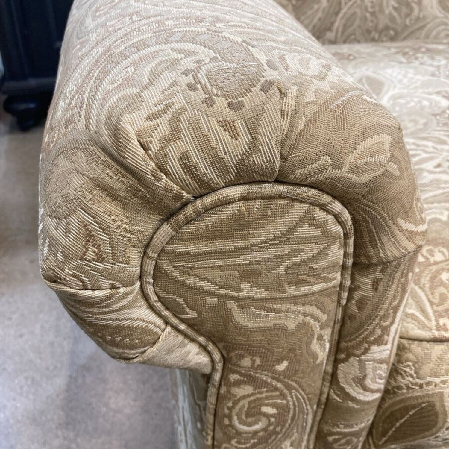 Traditional Upholstered Roll-Arm Accent Chair - image-5