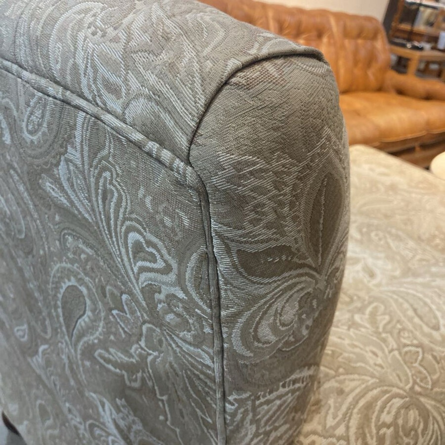 Traditional Upholstered Roll-Arm Accent Chair - image-12