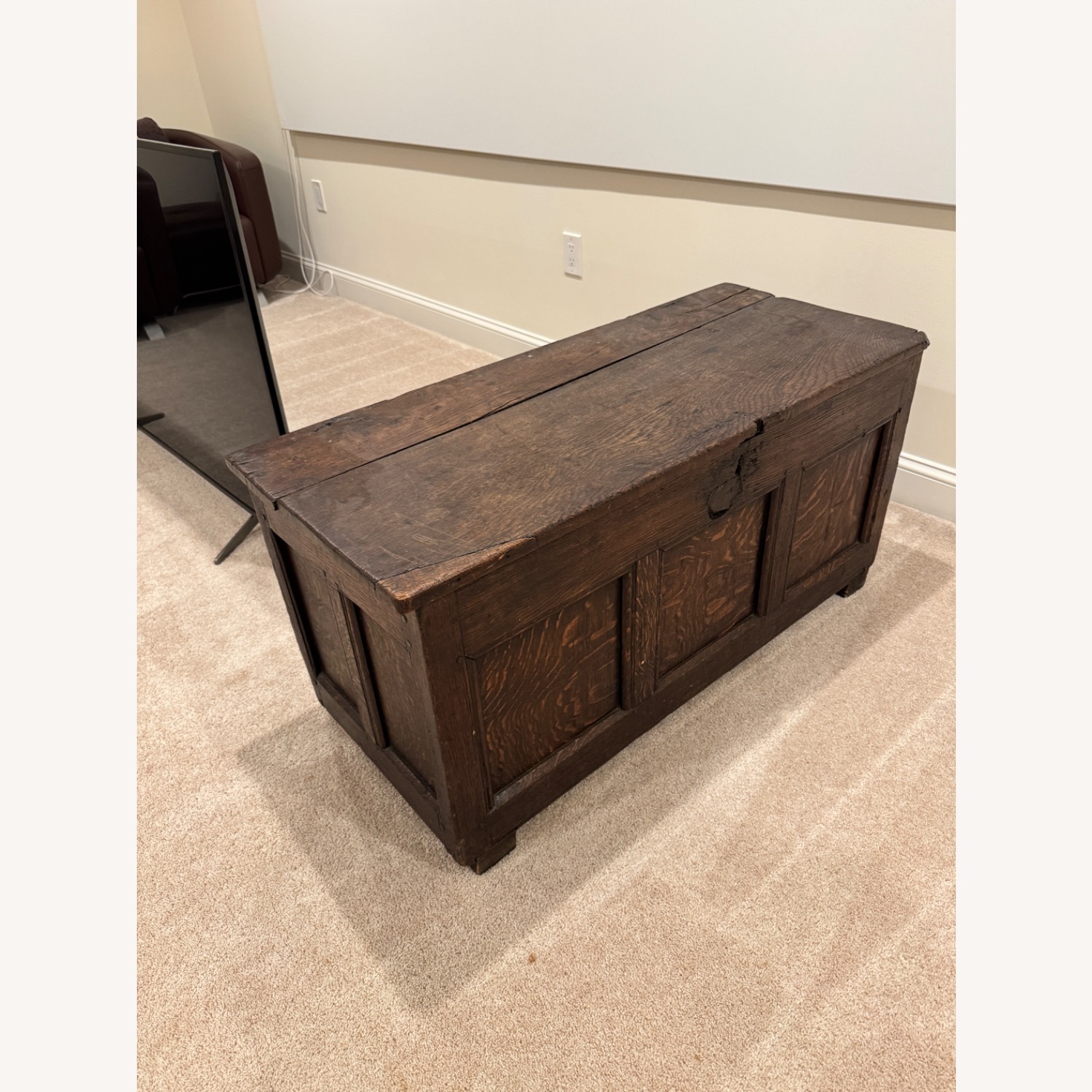 Vintage/Antique Finds Dark Brown Wood Chest - image-2