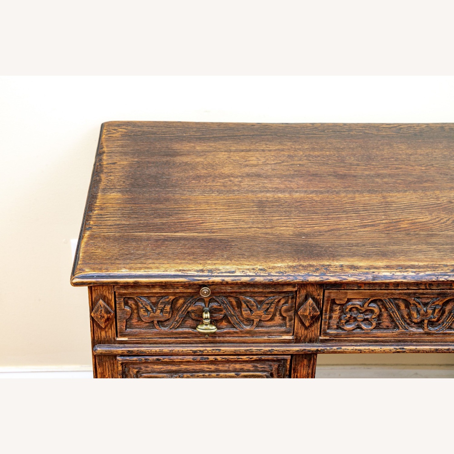Feudal Oak Spanish Revival Carved Oak Desk Set - image-1